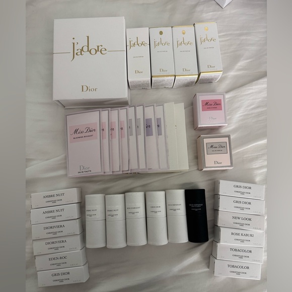 Dior Sample Collection | Boxed - Picture 4 of 9